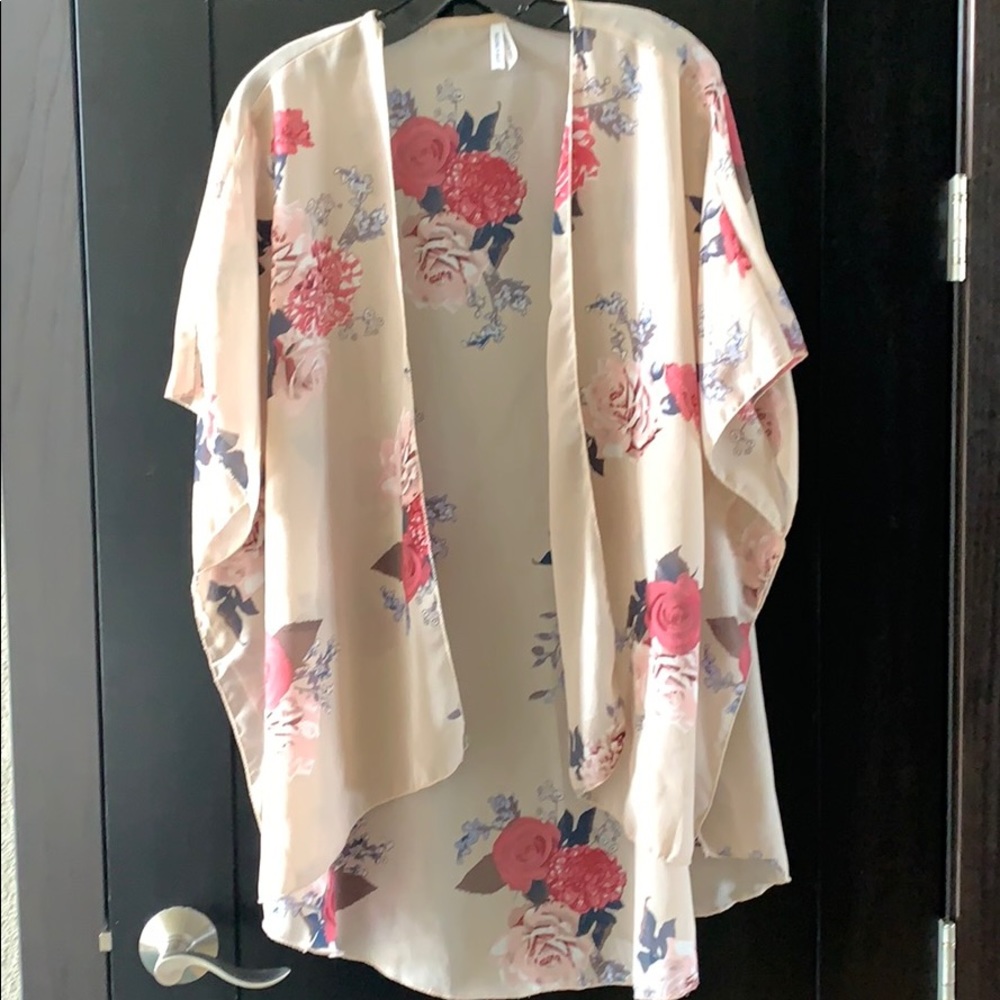 Sheer floral kimono